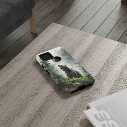 Funda resistente con diseño de oso del bosque - Wilderness Wildlife Misty Woods - Funda protectora para iPhone, Samsung Galaxy y Google Pixel