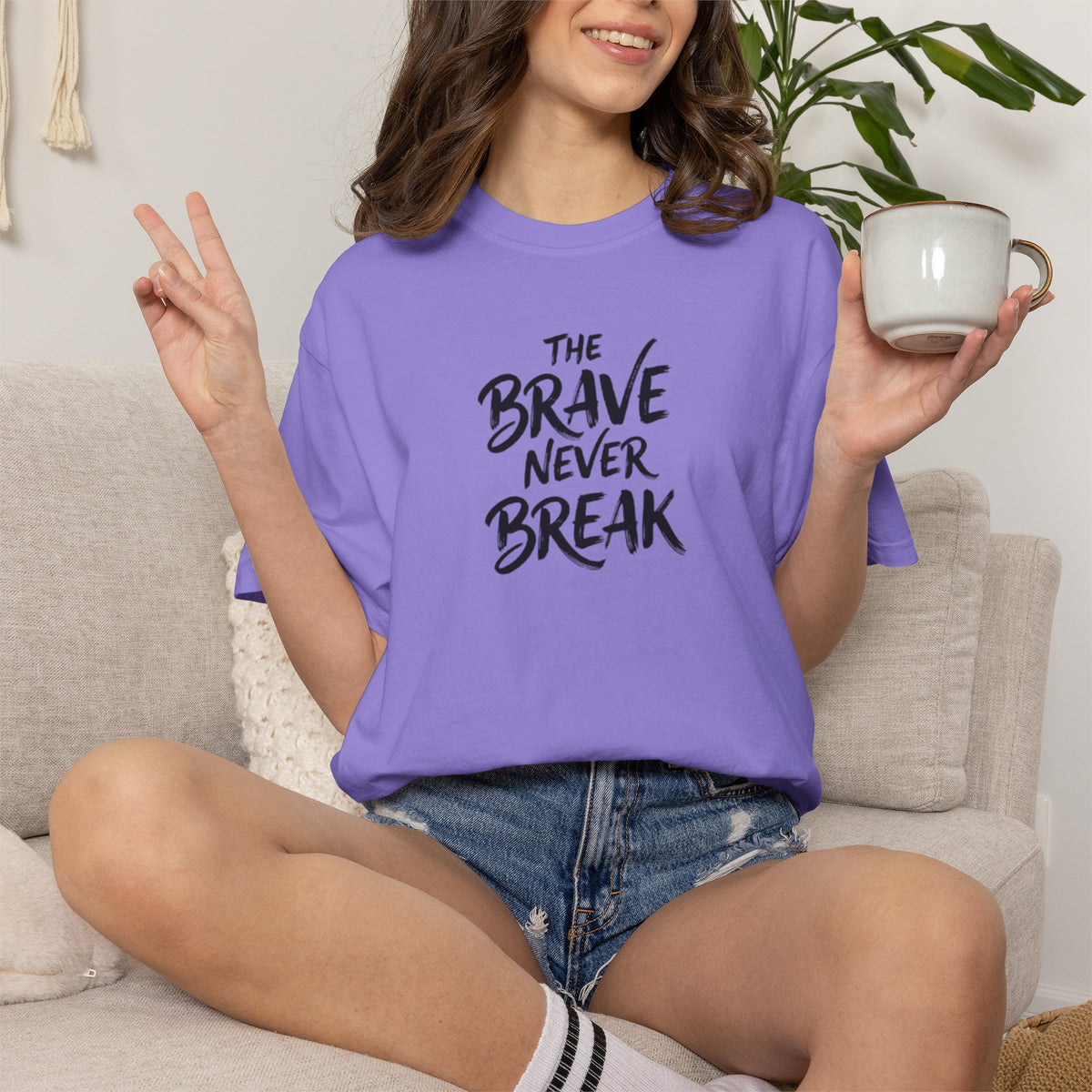'The Brave Never Break' Inspirierendes T-Shirt