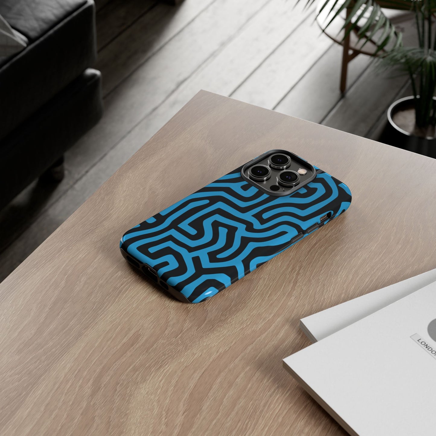 Abstrakte Labyrinth Robuste Handyhülle - Blau & Schwarz Geometrische Schutzhülle für iPhone, Samsung Galaxy & Google Pixel