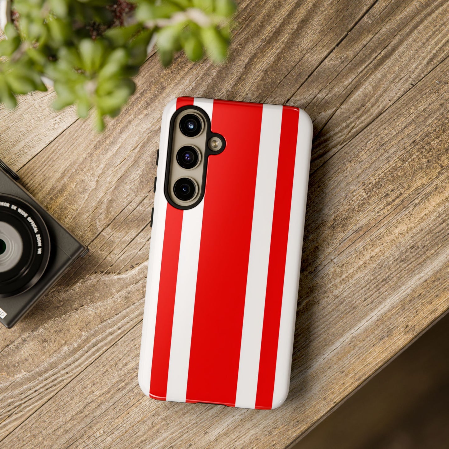 Red and white racing stripes tough case with shock-absorbing TPU liner for maximum phone protection
