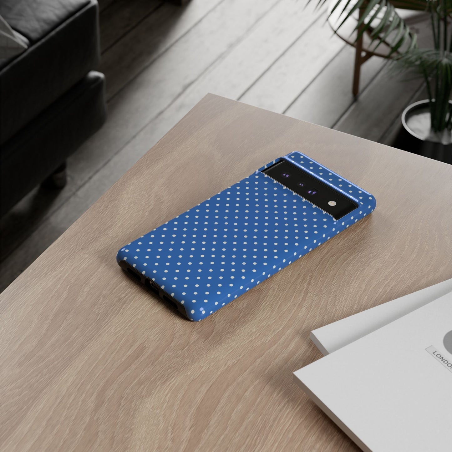 Robuste Handyhülle mit blauen Punkten – Schlanke Schutzhülle für iPhone, Samsung Galaxy & Google Pixel